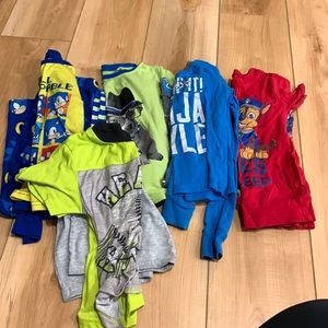 5 sets of size 5 pajamas